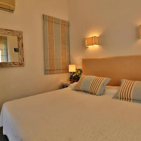 Villa 2 Townhouse 3 Bedroom Close To Amenities And Vale do Lobo