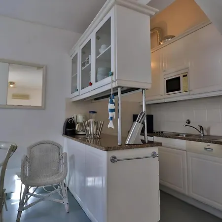Villa 2 Townhouse 3 Bedroom Close To Amenities And *