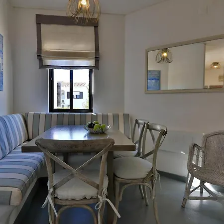 2 Townhouse 3 Bedroom Close To Amenities And Vale do Lobo